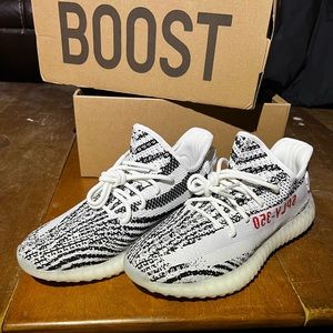 Yeezy Boost 350 V2 ‘Zebra’